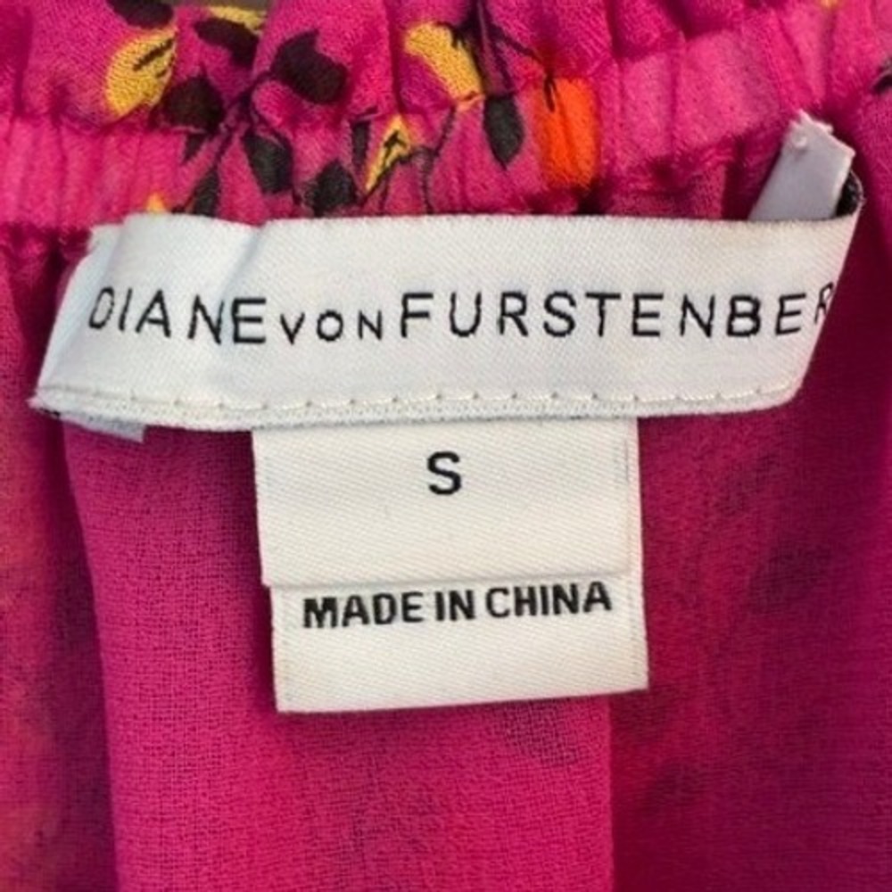 Diane von Furstenberg Blouse Womens S Pink Excellent Silk Floral Peasant Top - Picture 3 of 11